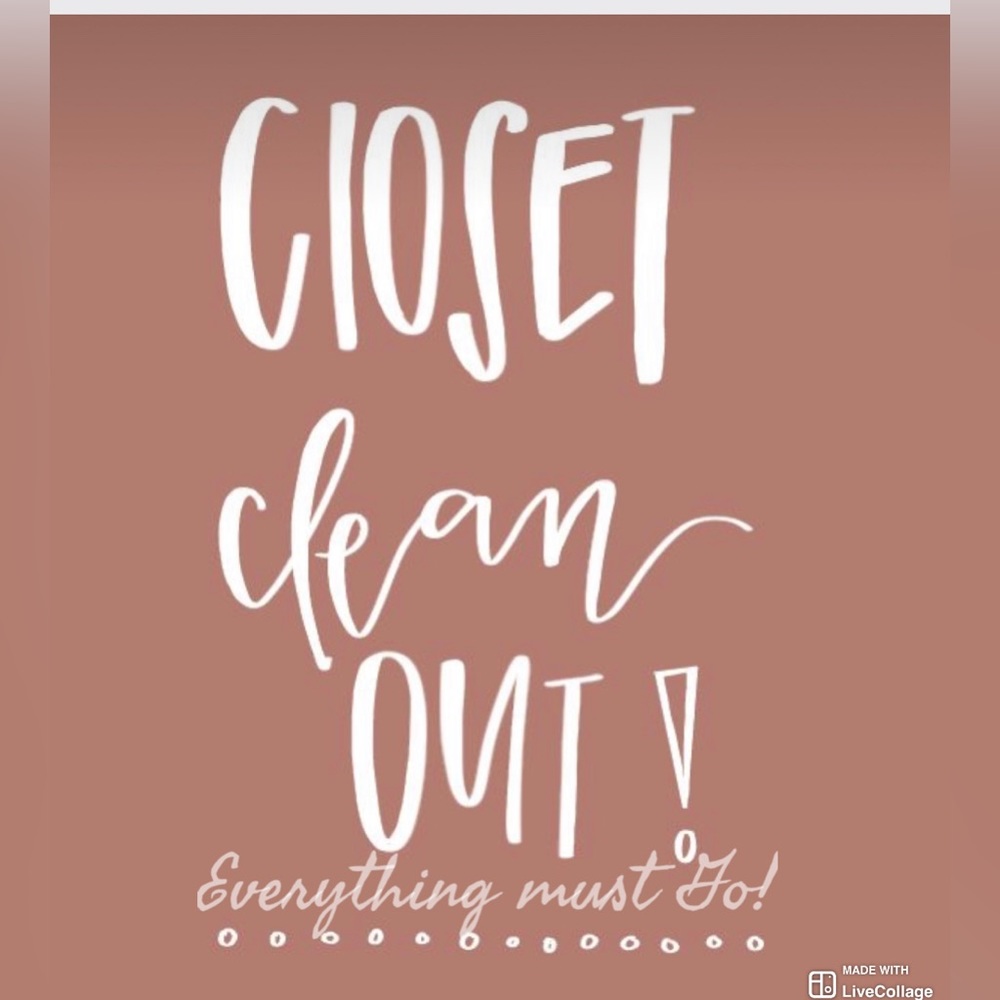 Closet Clearout ✂️Starting Over Sale❤️‍🩹 PLEASE SHARE Leave a comment .